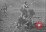 Standbild USA Soldaten United States USA, 1942, aus Sekunde 54 historischem Filmmaterial Videoclip 65675058240