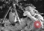 Standbild USA Soldaten United States USA, 1942, aus Sekunde 59 historischem Filmmaterial Videoclip 65675058240