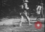 Standbild USA Soldaten United States USA, 1942, aus Sekunde 26 historischem Filmmaterial Videoclip 65675058241