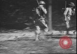 Standbild USA Soldaten United States USA, 1942, aus Sekunde 27 historischem Filmmaterial Videoclip 65675058241