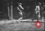 Standbild USA Soldaten United States USA, 1942, aus Sekunde 28 historischem Filmmaterial Videoclip 65675058241