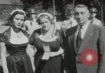 Image Withers un Burress New York United States USA, 1953, de la seconde 28 séquences d'archives historiques vidéo 65675058244