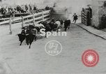 Image exécutant les taureaux Pamplona Espagne, 1953, de la seconde 3 séquences d'archives historiques vidéo 65675058246