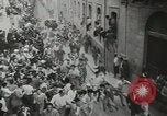 Image exécutant les taureaux Pamplona Espagne, 1953, de la seconde 9 séquences d'archives historiques vidéo 65675058246