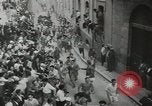 Image exécutant les taureaux Pamplona Espagne, 1953, de la seconde 10 séquences d'archives historiques vidéo 65675058246
