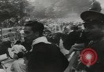 Image exécutant les taureaux Pamplona Espagne, 1953, de la seconde 34 séquences d'archives historiques vidéo 65675058246