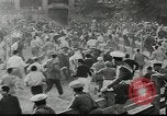 Image exécutant les taureaux Pamplona Espagne, 1953, de la seconde 36 séquences d'archives historiques vidéo 65675058246