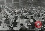 Image exécutant les taureaux Pamplona Espagne, 1953, de la seconde 38 séquences d'archives historiques vidéo 65675058246