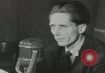 Standbild gepanzerten Wagen Deutschland, 1953, aus Sekunde 11 historischem Filmmaterial Videoclip 65675058252