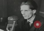 Standbild gepanzerten Wagen Deutschland, 1953, aus Sekunde 12 historischem Filmmaterial Videoclip 65675058252
