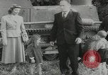 Standbild gepanzerten Wagen Deutschland, 1953, aus Sekunde 29 historischem Filmmaterial Videoclip 65675058252