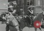 Standbild cowboys Joseph Oregon USA, 1953, aus Sekunde 9 historischem Filmmaterial Videoclip 65675058254