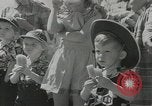 Standbild cowboys Joseph Oregon USA, 1953, aus Sekunde 23 historischem Filmmaterial Videoclip 65675058254