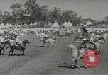 Standbild cowboys Joseph Oregon USA, 1953, aus Sekunde 31 historischem Filmmaterial Videoclip 65675058254