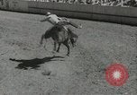 Standbild cowboys Joseph Oregon USA, 1953, aus Sekunde 35 historischem Filmmaterial Videoclip 65675058254