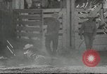 Standbild cowboys Joseph Oregon USA, 1953, aus Sekunde 46 historischem Filmmaterial Videoclip 65675058254