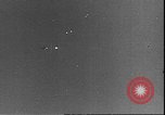 Immagine di Luftwaffe tedesca blitz e distruzione Leningrado Russia Unione Sovietica, 1943, secondo 4 filmato di repertorio 65675058274
