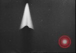 Immagine di Luftwaffe tedesca blitz e distruzione Leningrado Russia Unione Sovietica, 1943, secondo 24 filmato di repertorio 65675058274