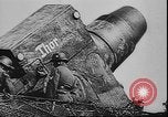 Immagine di Civili Russi soffrono di assedio di Leningrado seconda guerra mondiale Leningrado Russia Unione Sovietica, 1943, secondo 12 filmato di repertorio 65675058276