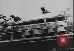 Immagine di Civili Russi soffrono di assedio di Leningrado seconda guerra mondiale Leningrado Russia Unione Sovietica, 1943, secondo 15 filmato di repertorio 65675058276