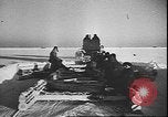 Standbild Lieferung russischen Konvoi über Ladoga See während der Belagerung von Leningrad Leningrad Russland Sowjetunion, 1943, aus Sekunde 58 historischem Filmmaterial Videoclip 65675058277
