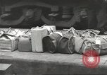 Standbild Japaner New York City USA, 1943, aus Sekunde 10 historischem Filmmaterial Videoclip 65675058282