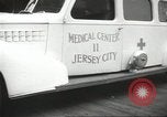 Standbild Japaner New York City USA, 1943, aus Sekunde 45 historischem Filmmaterial Videoclip 65675058282