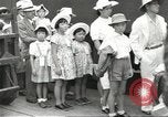 Standbild Japaner New York City USA, 1943, aus Sekunde 52 historischem Filmmaterial Videoclip 65675058282