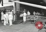 Standbild Japanische Staatsbürger und Issei mit Familien die nach Japan zurückgeführt werden Jersey City New Jersey USA, 1943, aus Sekunde 3 historischem Filmmaterial Videoclip 65675058283
