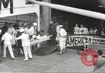 Standbild Japanische Staatsbürger und Issei mit Familien die nach Japan zurückgeführt werden Jersey City New Jersey USA, 1943, aus Sekunde 6 historischem Filmmaterial Videoclip 65675058283