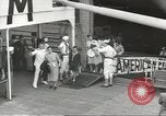 Standbild Japanische Staatsbürger und Issei mit Familien die nach Japan zurückgeführt werden Jersey City New Jersey USA, 1943, aus Sekunde 14 historischem Filmmaterial Videoclip 65675058283