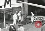 Standbild Japanische Staatsbürger und Issei mit Familien die nach Japan zurückgeführt werden Jersey City New Jersey USA, 1943, aus Sekunde 33 historischem Filmmaterial Videoclip 65675058283