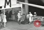 Standbild Japanische Staatsbürger und Issei mit Familien die nach Japan zurückgeführt werden Jersey City New Jersey USA, 1943, aus Sekunde 52 historischem Filmmaterial Videoclip 65675058283