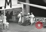 Standbild Japanische Staatsbürger und Issei mit Familien die nach Japan zurückgeführt werden Jersey City New Jersey USA, 1943, aus Sekunde 55 historischem Filmmaterial Videoclip 65675058283