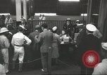 Standbild Japanische Geschäftsleute und Beamte sind die ersten die an Bord der MS Gripsholm für die Rückführung nach Japan Jersey City New Jersey USA, 1943, aus Sekunde 10 historischem Filmmaterial Videoclip 65675058284