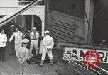 Standbild Japanische Geschäftsleute und Beamte sind die ersten die an Bord der MS Gripsholm für die Rückführung nach Japan Jersey City New Jersey USA, 1943, aus Sekunde 34 historischem Filmmaterial Videoclip 65675058284