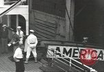 Standbild Japanische Geschäftsleute und Beamte sind die ersten die an Bord der MS Gripsholm für die Rückführung nach Japan Jersey City New Jersey USA, 1943, aus Sekunde 50 historischem Filmmaterial Videoclip 65675058284