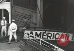 Standbild Japanische Geschäftsleute und Beamte sind die ersten die an Bord der MS Gripsholm für die Rückführung nach Japan Jersey City New Jersey USA, 1943, aus Sekunde 54 historischem Filmmaterial Videoclip 65675058284