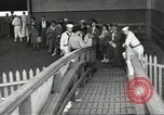 Standbild Das schwedische Schiff M S Gripsholm das Personen nach Japan zurückführt New York United States USA, 1943, aus Sekunde 16 historischem Filmmaterial Videoclip 65675058286