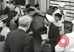 Standbild Das schwedische Schiff M S Gripsholm das Personen nach Japan zurückführt New York United States USA, 1943, aus Sekunde 22 historischem Filmmaterial Videoclip 65675058286