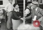 Standbild Das schwedische Schiff M S Gripsholm das Personen nach Japan zurückführt New York United States USA, 1943, aus Sekunde 58 historischem Filmmaterial Videoclip 65675058286