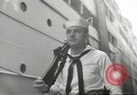Standbild Schwedisches Schiff M S Gripsholm Jersey City New Jersey USA, 1943, aus Sekunde 52 historischem Filmmaterial Videoclip 65675058291