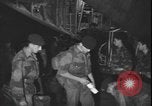 Standbild belgische Soldaten Leopoldville Republik Kongo, 1964, aus Sekunde 61 historischem Filmmaterial Videoclip 65675058314