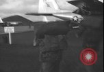 Standbild belgische Soldaten Leopoldville Republik Kongo, 1964, aus Sekunde 32 historischem Filmmaterial Videoclip 65675058315
