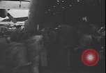 Standbild belgische Soldaten Leopoldville Republik Kongo, 1964, aus Sekunde 42 historischem Filmmaterial Videoclip 65675058315