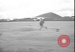Standbild belgische Soldaten Leopoldville Republik Kongo, 1964, aus Sekunde 56 historischem Filmmaterial Videoclip 65675058315