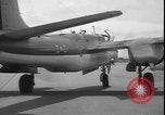 Standbild B 26 K cachita Leopoldville Republik Kongo, 1964, aus Sekunde 32 historischem Filmmaterial Videoclip 65675058316