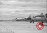 Standbild B 26 K cachita Leopoldville Republik Kongo, 1964, aus Sekunde 42 historischem Filmmaterial Videoclip 65675058316