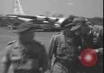 Standbild US Air Force C-130 Flugzeugen Kamina Republik Kongo, 1964, aus Sekunde 13 historischem Filmmaterial Videoclip 65675058318