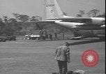 Standbild US Air Force C-130 Flugzeugen Kamina Republik Kongo, 1964, aus Sekunde 47 historischem Filmmaterial Videoclip 65675058318